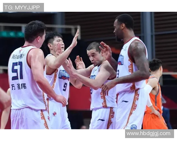 南京篮球队在城市联赛中的实力分析与表现评估 南京篮球队在城市联赛中的实力分析与表现评估